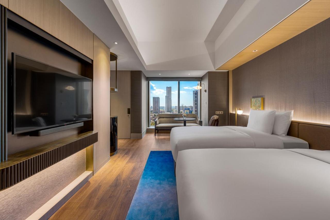 Intercontinental Kaohsiung By Ihg Hotel Ngoại thất bức ảnh Deluxe Room