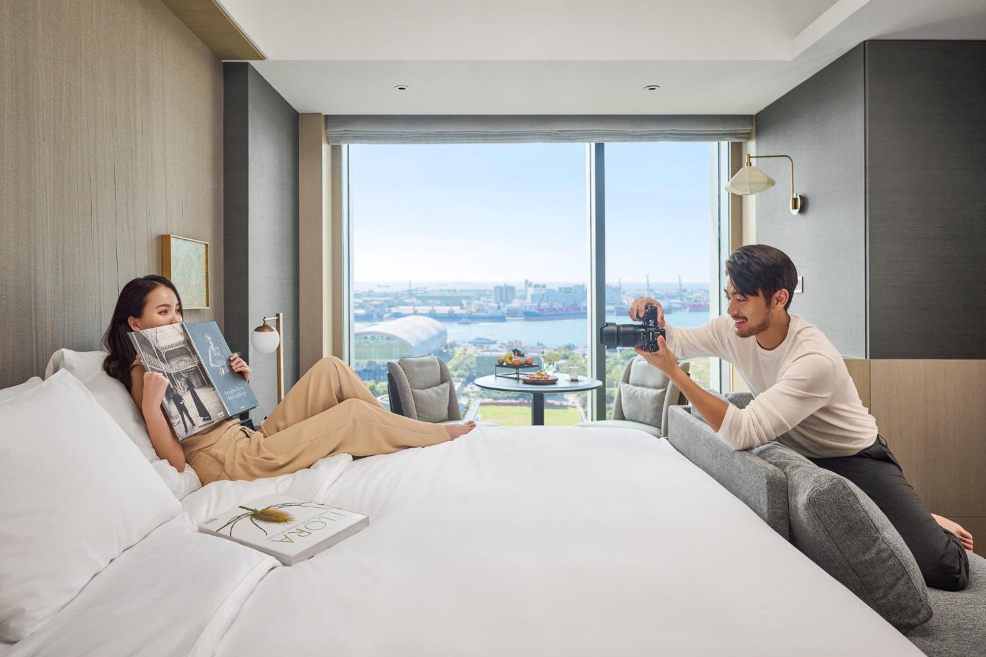 Intercontinental Kaohsiung By Ihg Hotel Ngoại thất bức ảnh Deluxe Room