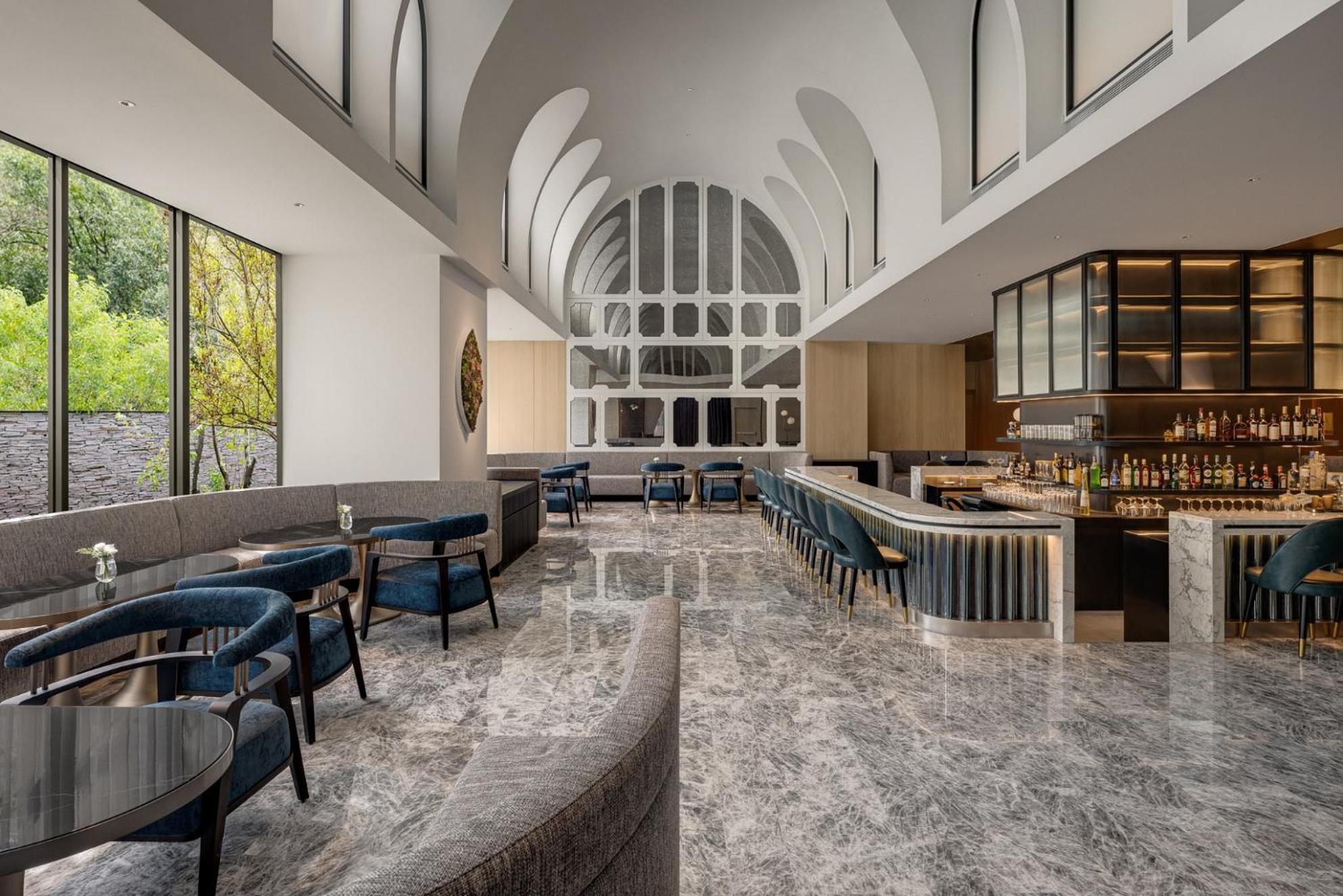 Intercontinental Kaohsiung By Ihg Hotel Ngoại thất bức ảnh The Bar